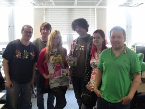 Me, former ONM Online Editor Tom East and the four lovely ONM bloggers, who I still see regularly and am proud to now call friends